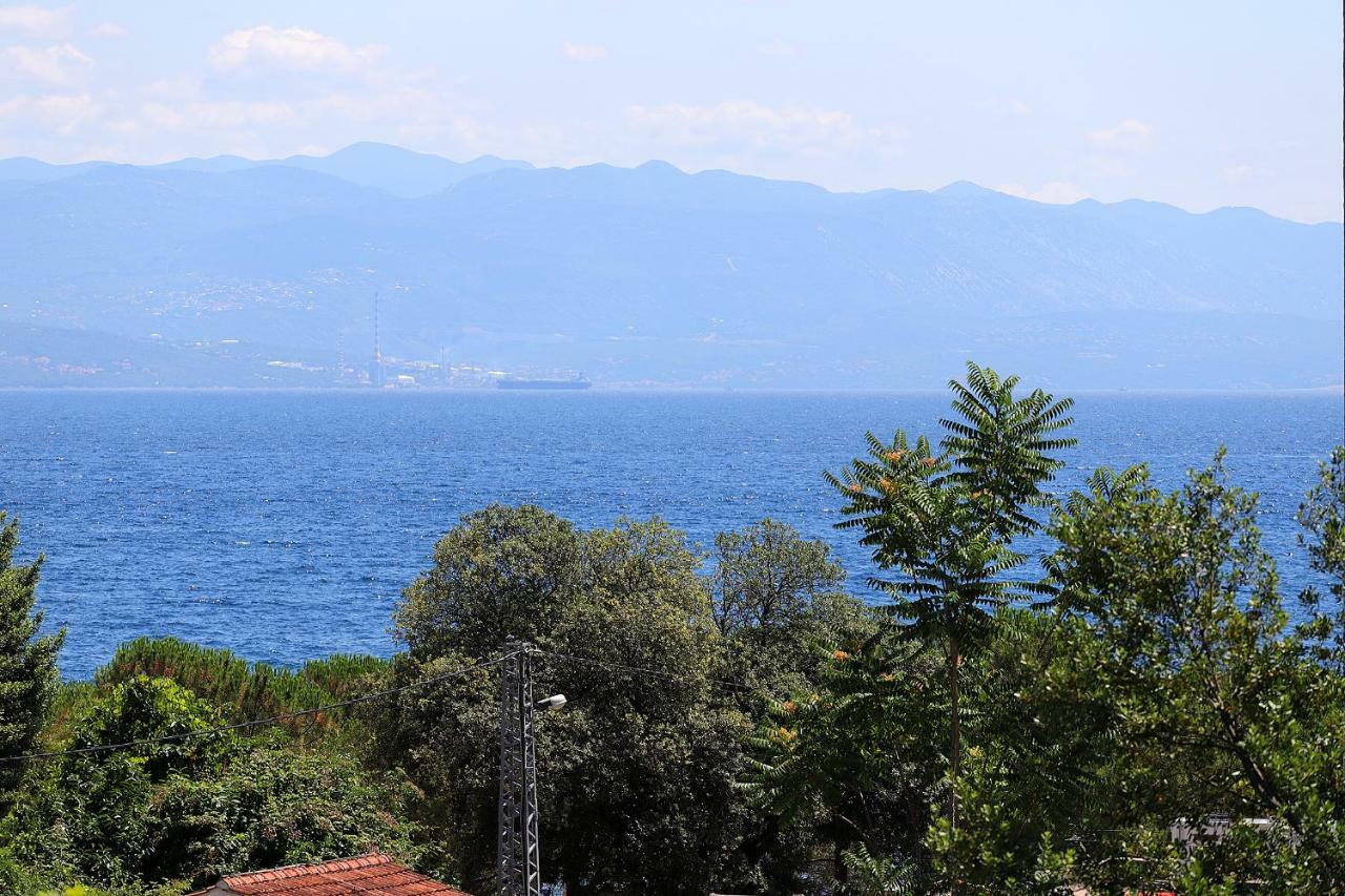 Stylish Apartment 100 M From The Beach Opatija Dış mekan fotoğraf